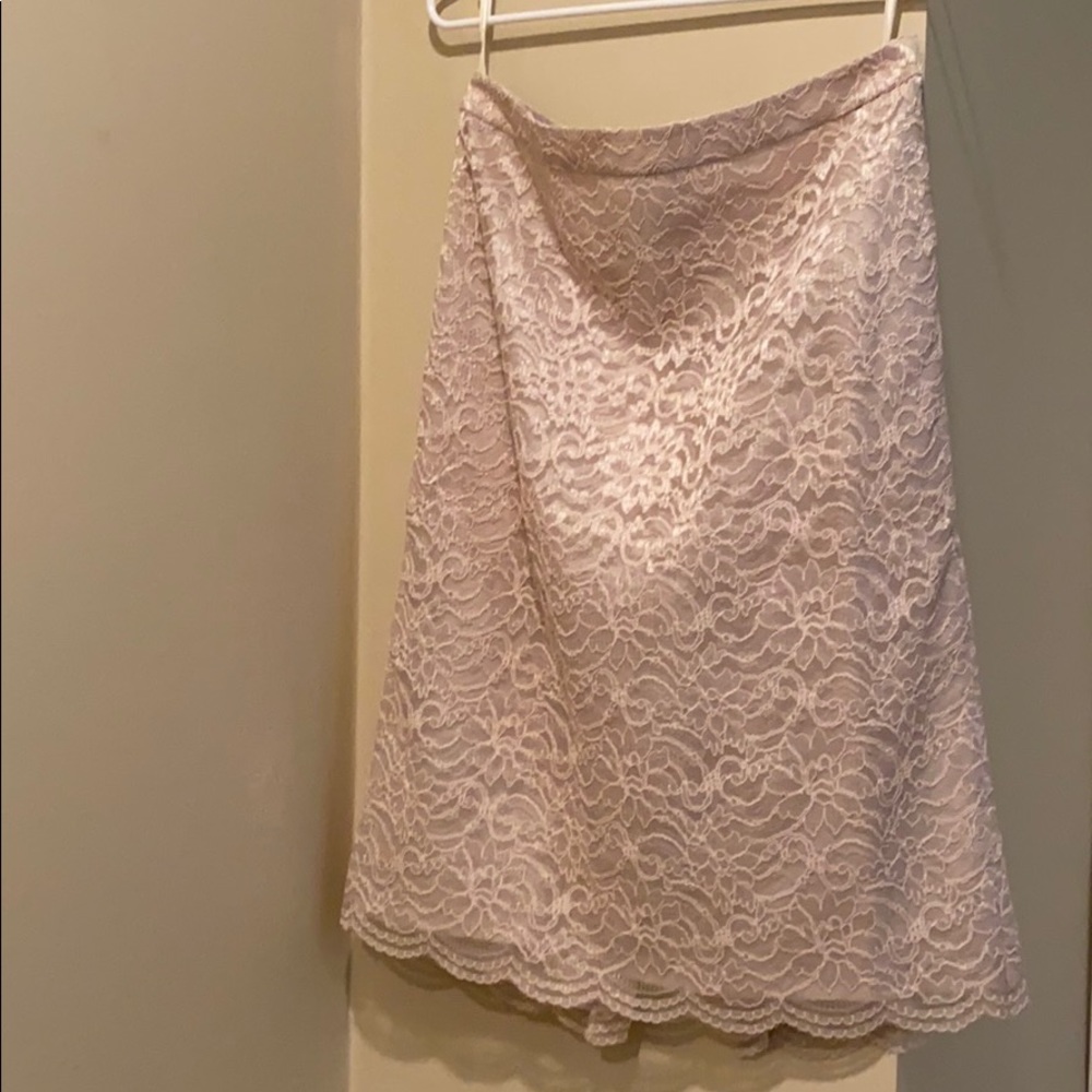Banana Republic Lace pencil skirt size 8